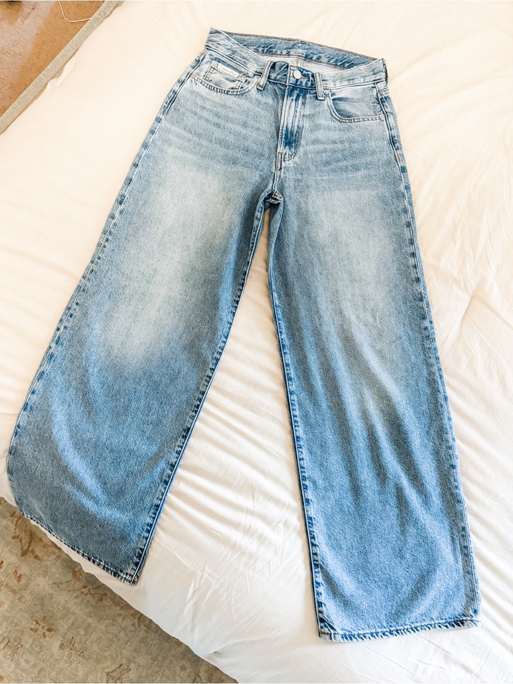 Calvin Klein Ultra High Wide Leg Jeans, Size 27